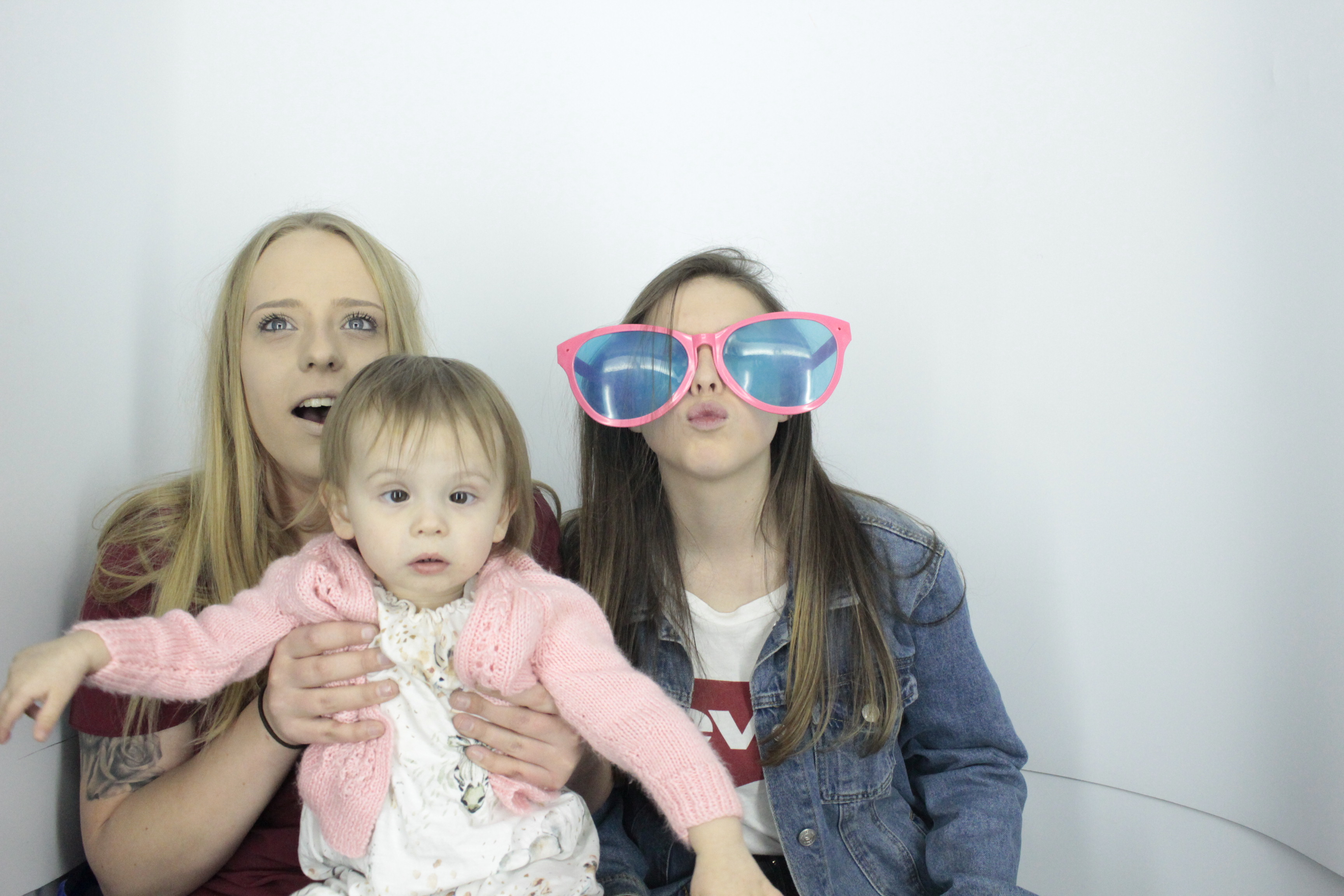 Danielle and Jordon's wedding | View more photos from the event at gallery.myphotoboothexperience.co.uk/u/MyPhotoBoothExperienceLtd/Danielle-and-Jordons-wedding